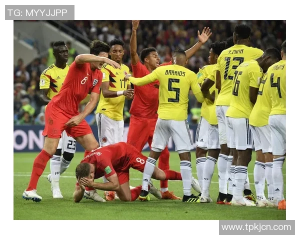 英格兰与哥伦比亚激战正酣CCTV全程直播精彩瞬间回顾